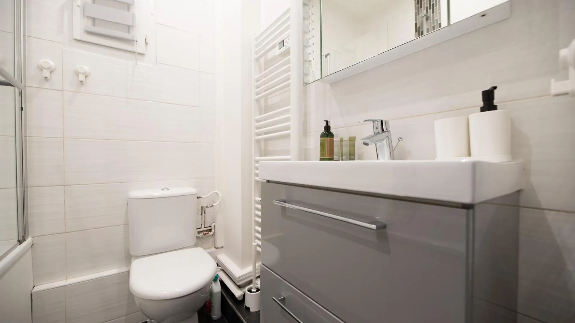 Cia - Trocadero, Cosy & Cute Flat Apartment Paris 0*,