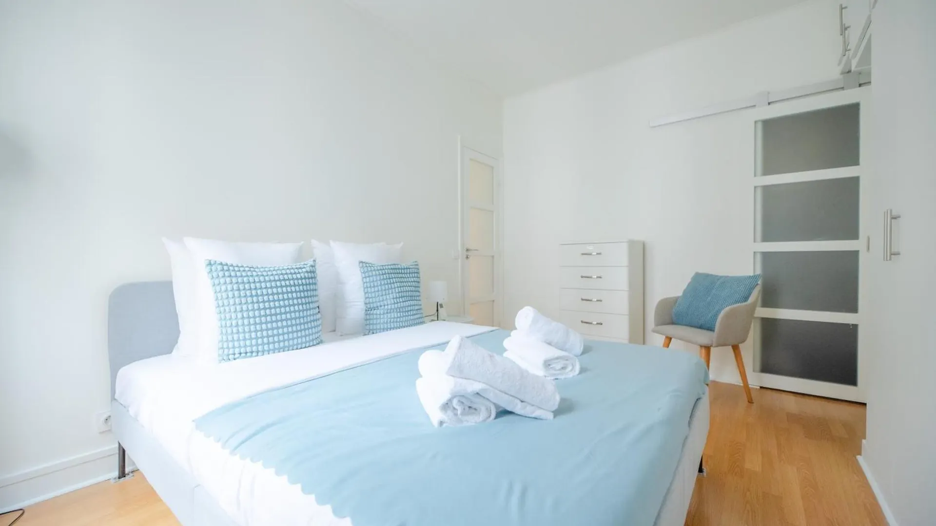 Cia - Trocadero, Cosy & Cute Flat Apartment Paris